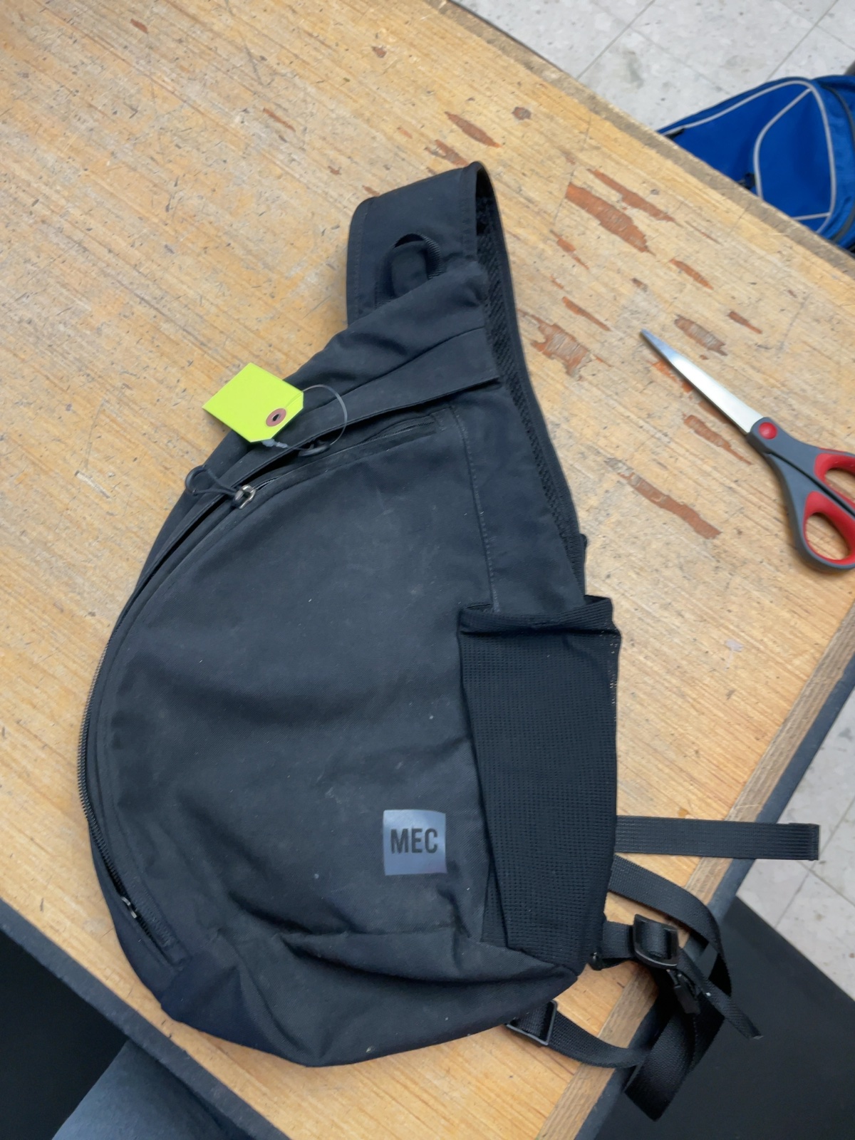 MEC Shoulder Bag Black