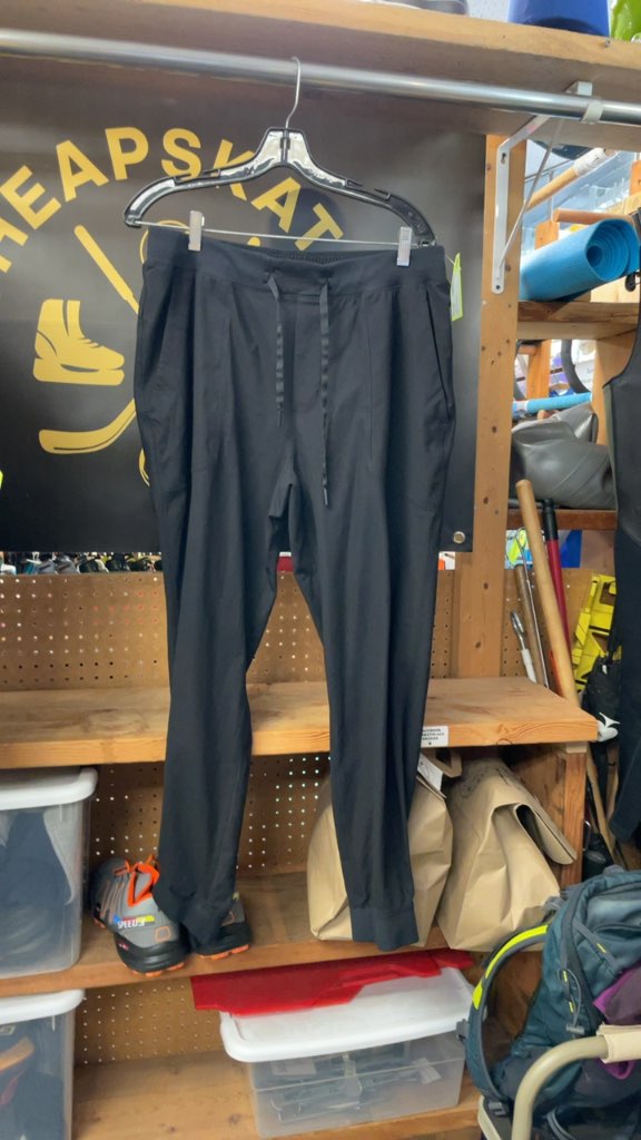Men's Lululemon Black Jogger Pants - Size XL