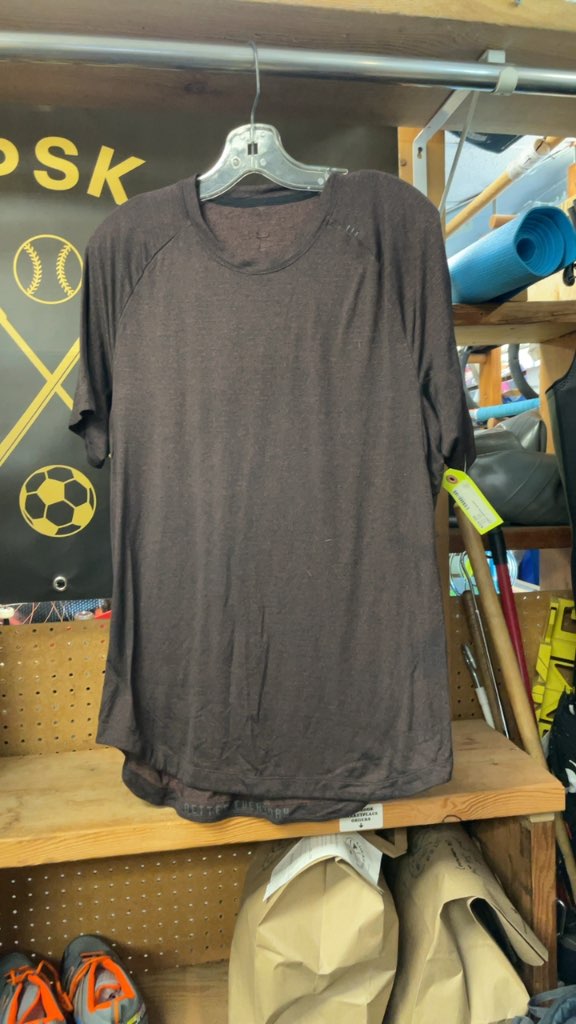 Men's Lululemon Short Sleeve Shirt - Red - Large