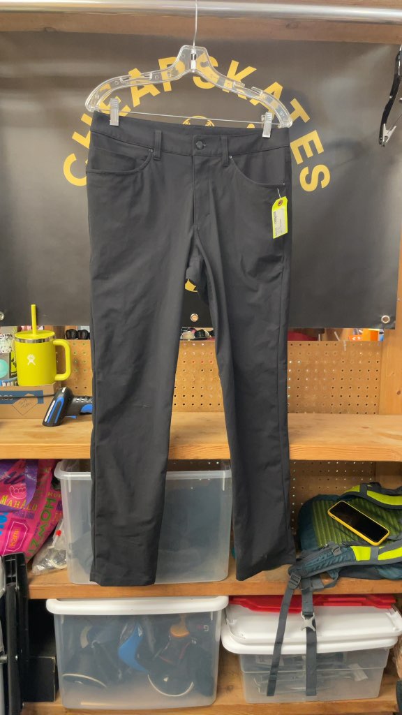 Men's Lululemon Trousers - Black, Size 31