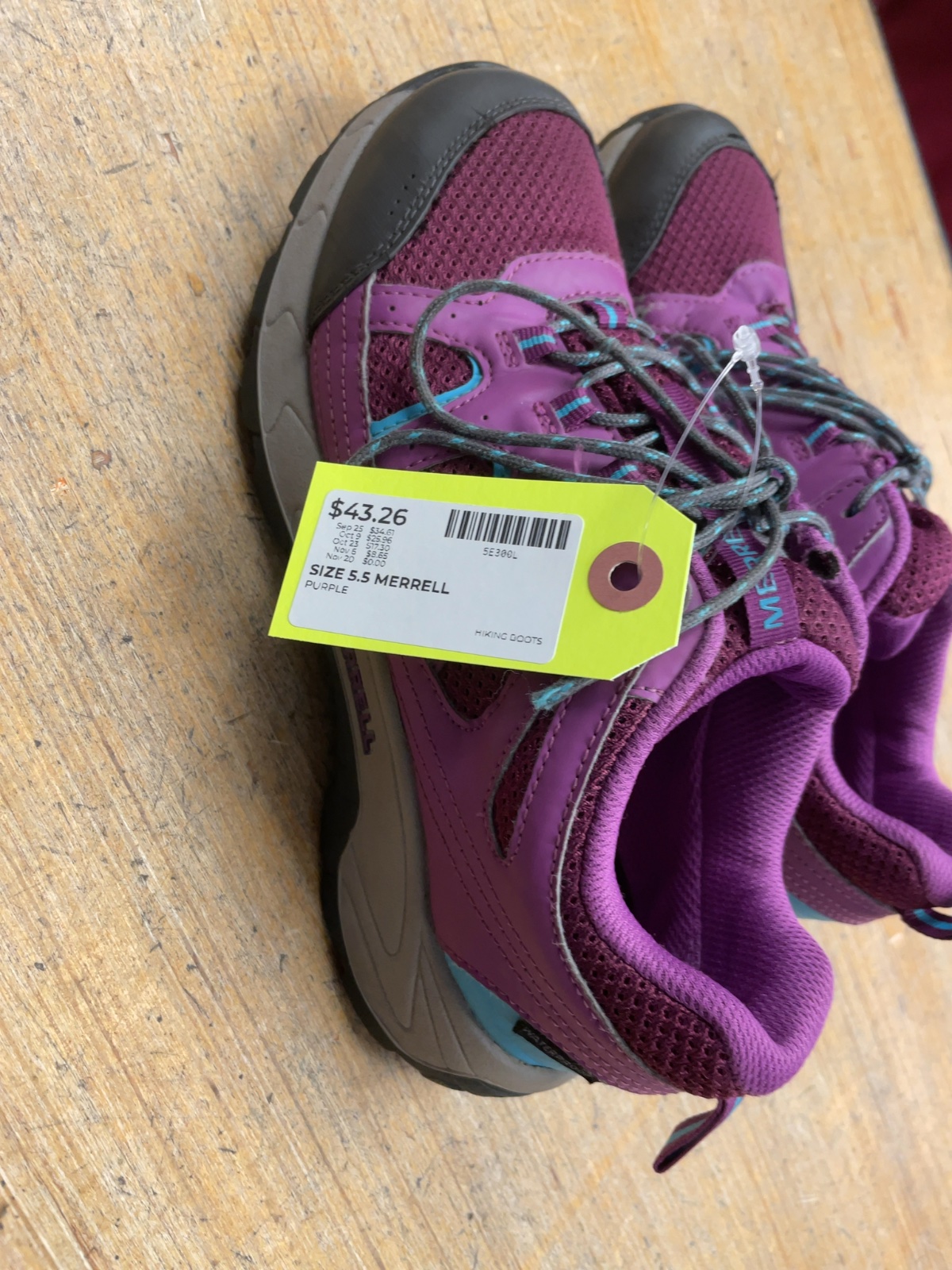 Merrell Hiking Boots Size 5.5 Purple