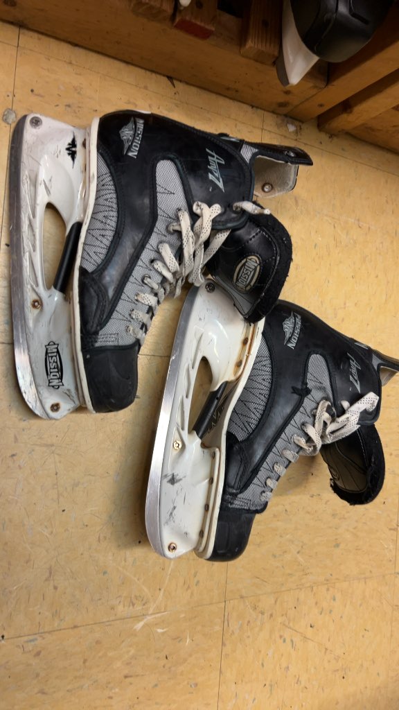 Mission Amp 7 Hockey Skates Size 12