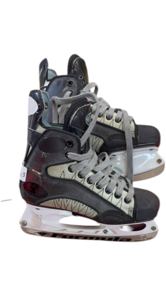 Mission Hockey Skates Betty Flyweight Used Size 4.5 - image 1