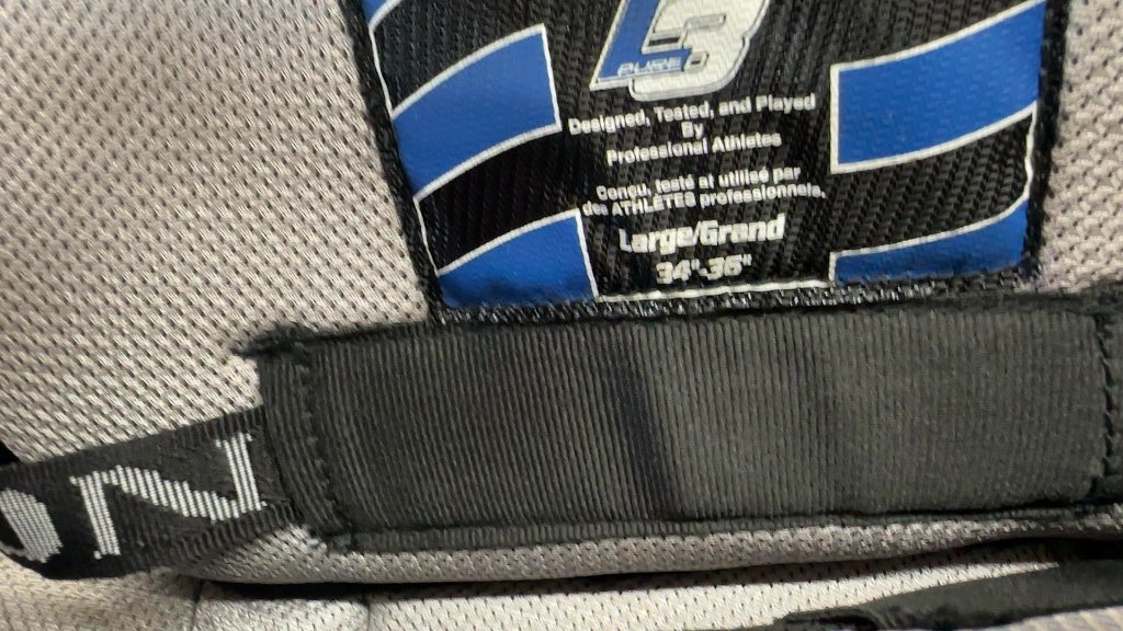 Mission L5 Senior Hockey Pants Black Good Condition Large