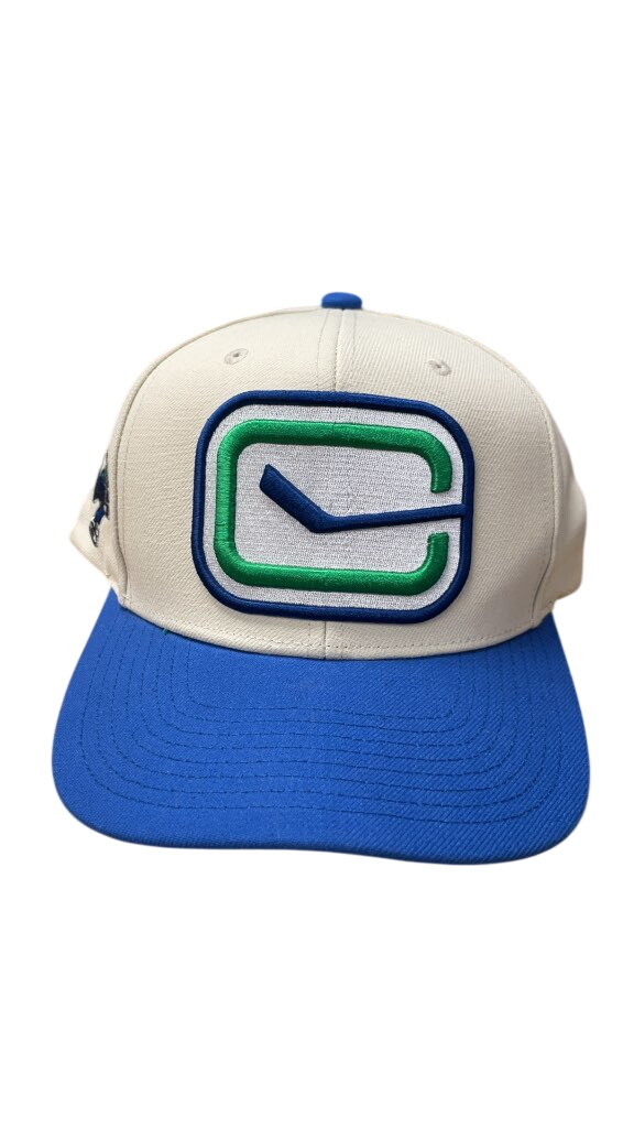 Mitchell & Ness Vancouver Canucks Vintage Snapback Hat - image 1