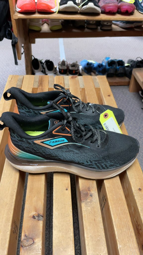 Mizuno Fabros Running Shoes - Size 10
