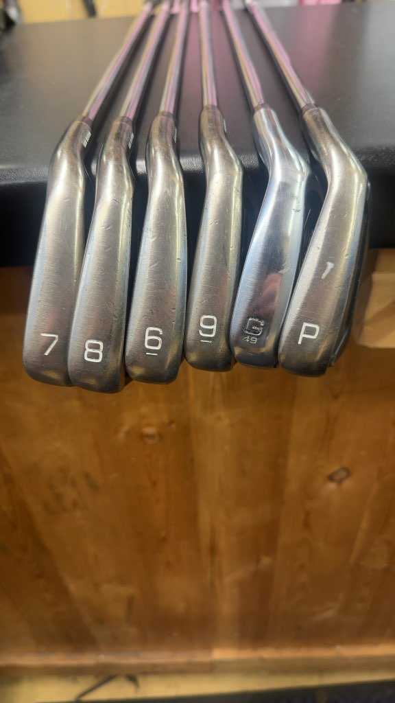 Mizuno Iron Set JPX EZ Forged 6-GW
All clubs are JPX EZ with the exception of the G wedge that is a JPX 800