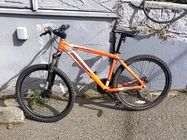 Mongoose Feature Disc Mountain Bike Orange/Black Used