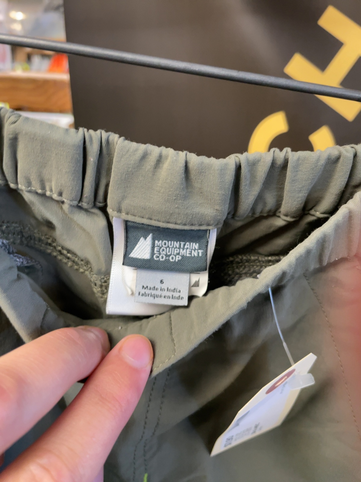 Mountain Equipment Co-op Pant Shell Size 6 Green