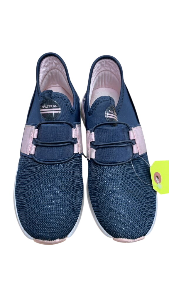 Nautica Navy Runners Size 3