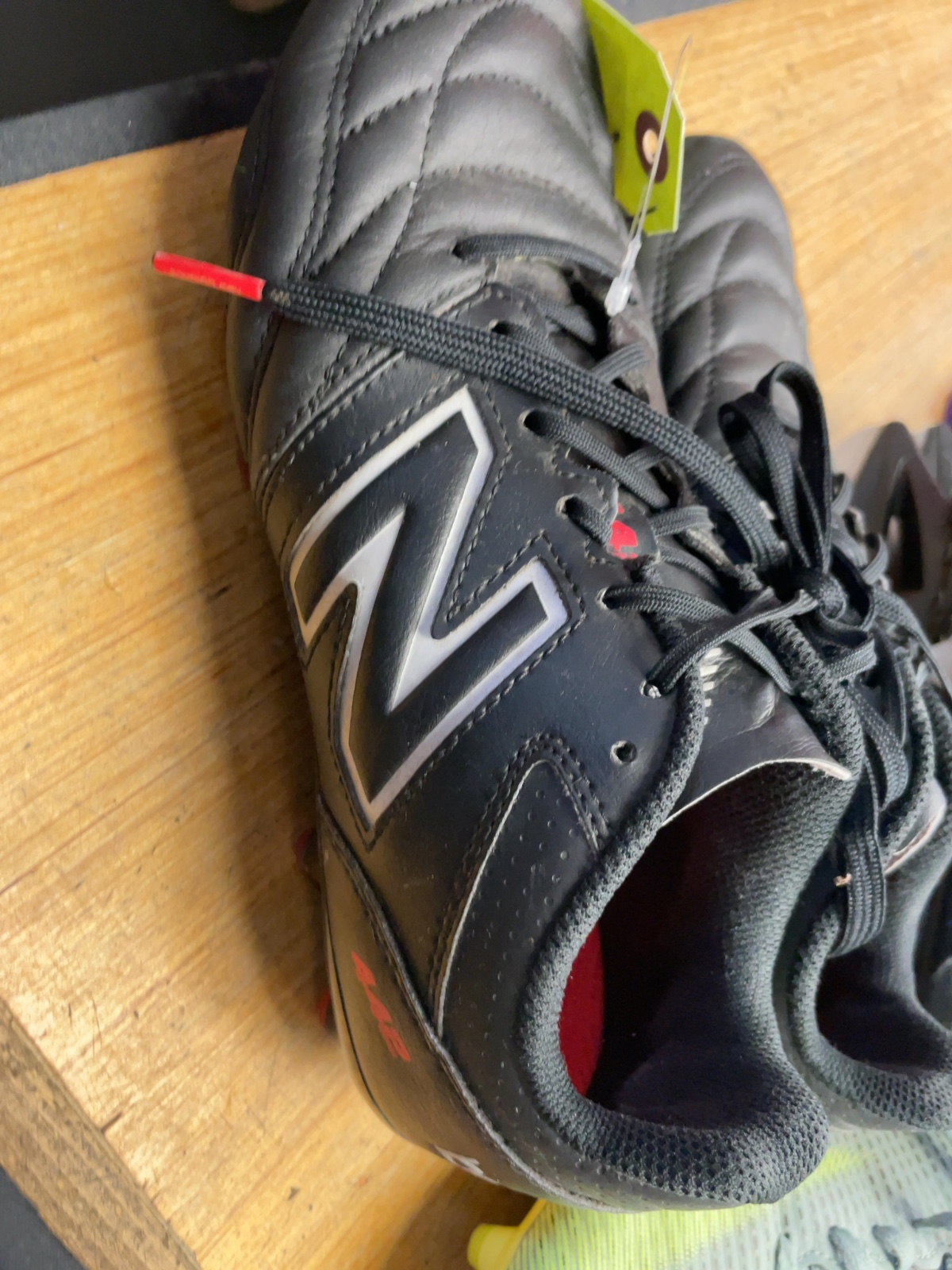 New Balance 442 Size 8 Black Soccer Cleats