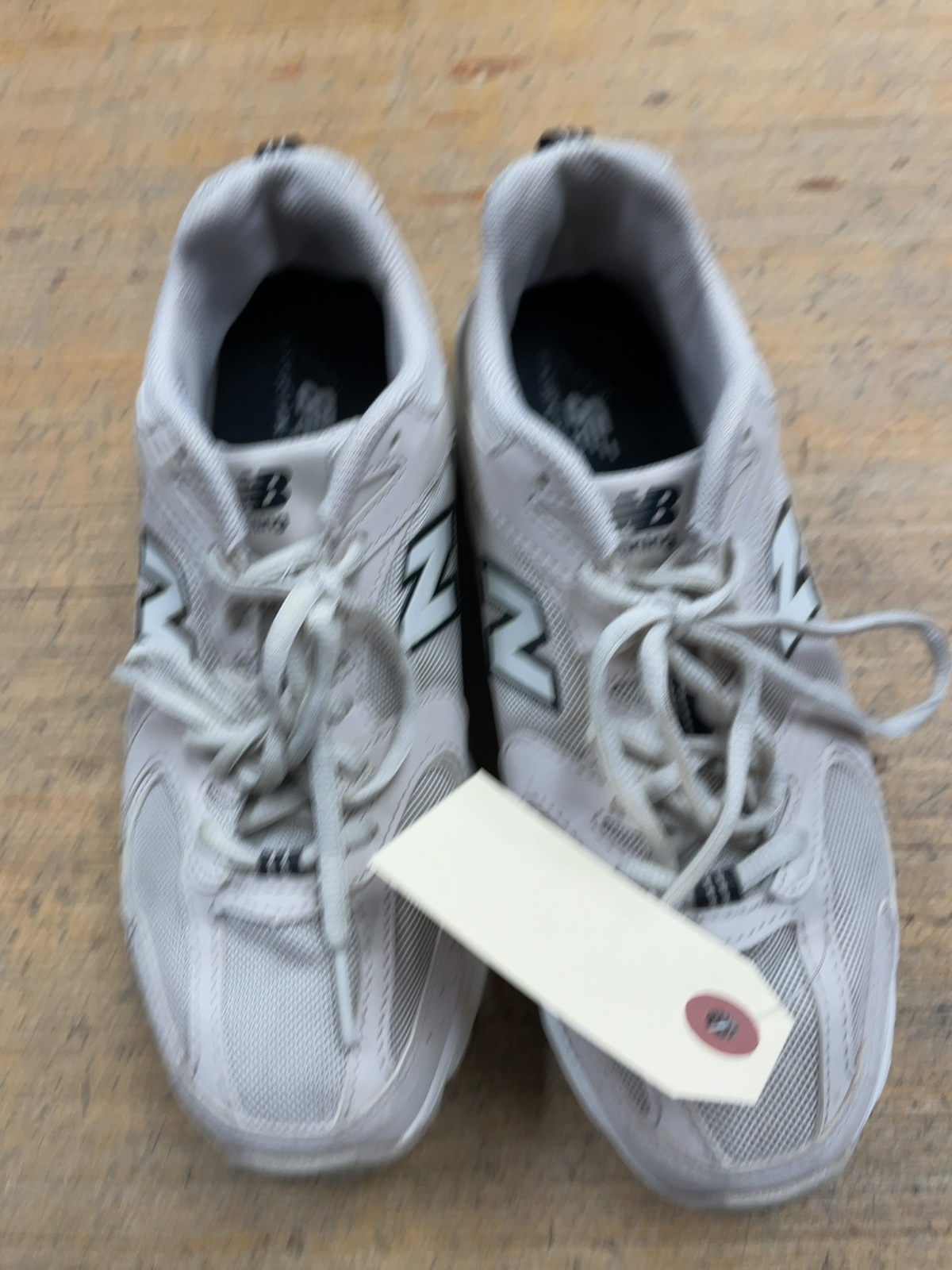 New Balance 530 Size 6 White Sneakers