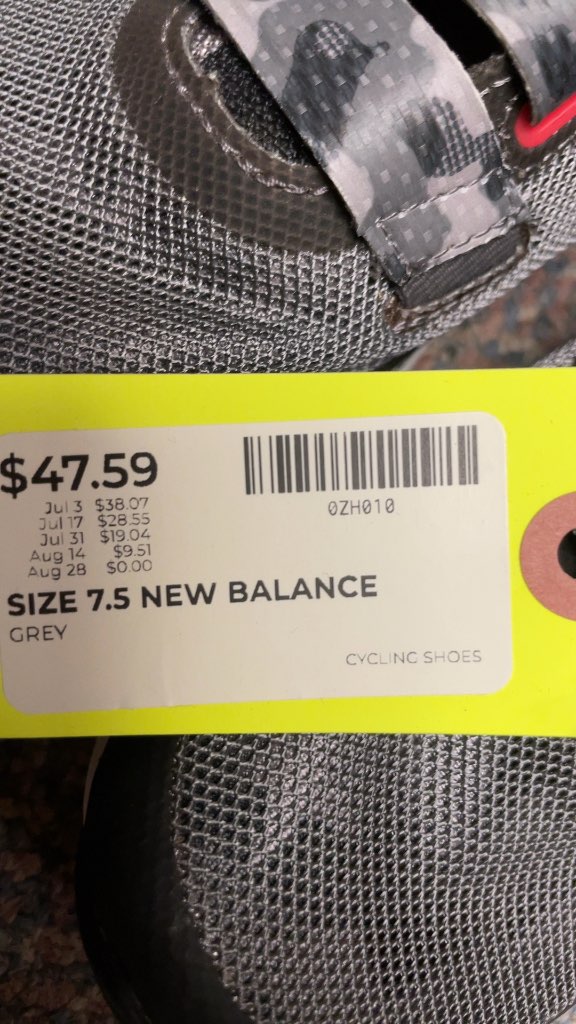 New Balance Cycling Shoes - Size 7.5 - Grey