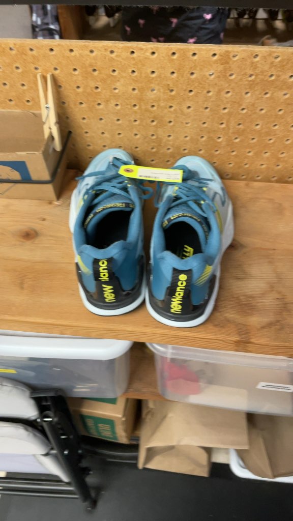 New Balance Fresh Foam Court Shoes - Size 9
