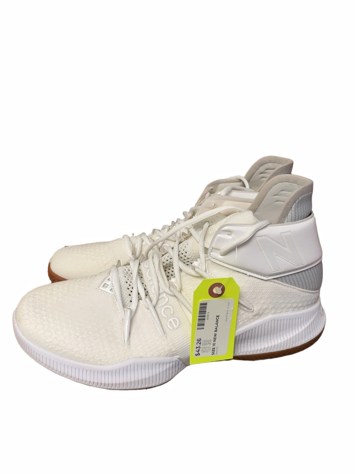 New Balance FuelCell Size 10 White Basketball Shoes - image 1