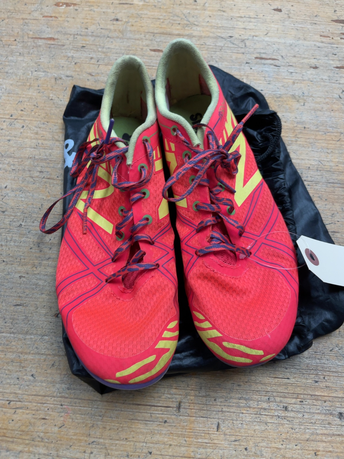 New Balance MD800 Track Spikes Size 9 Orange/Yellow - image 1