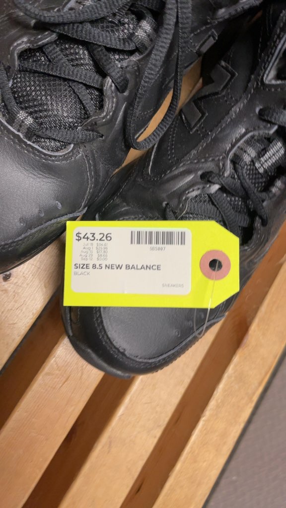 New Balance Sneakers Size 8.5 Black