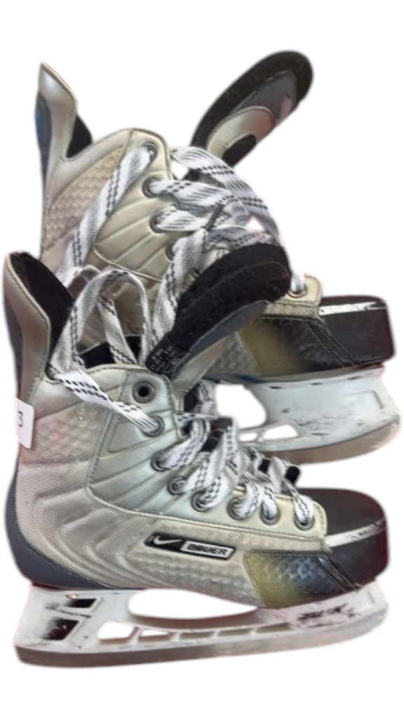 Nike Bauer Ice Hockey Skates FL-10 Used Size 3 - image 1