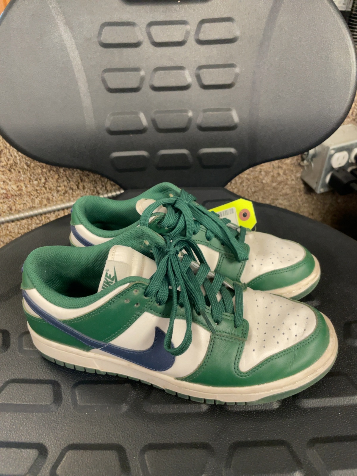 Nike Dunk Low Sneakers - Green/White/Navy - Size 7.5