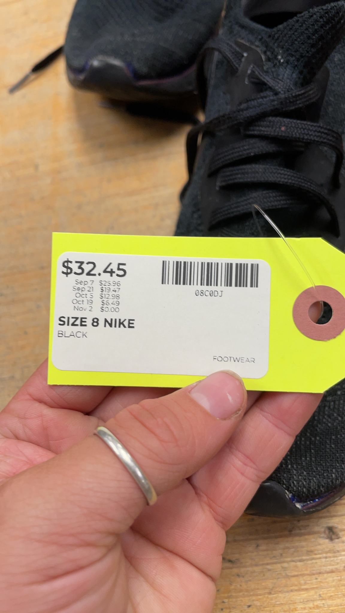Nike Epic React Flyknit Running Shoes - Black - Size 8