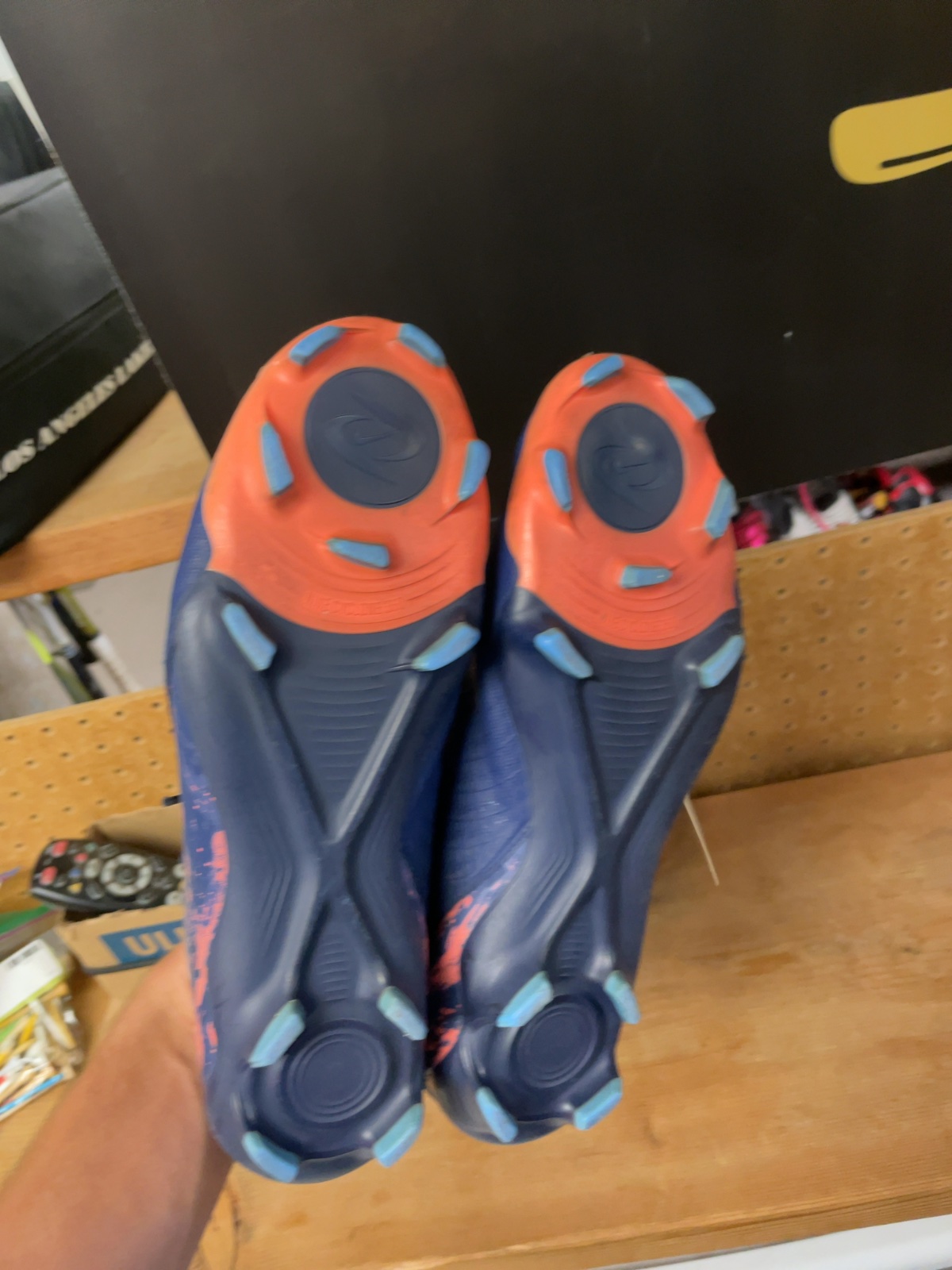 Nike Force9 Size 10 Soccer Cleats