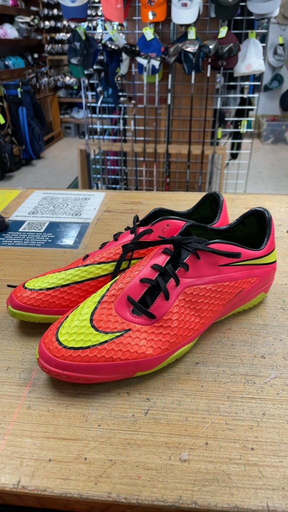 Nike Hypervenom Non-Marking Soccer Cleats - Size 13