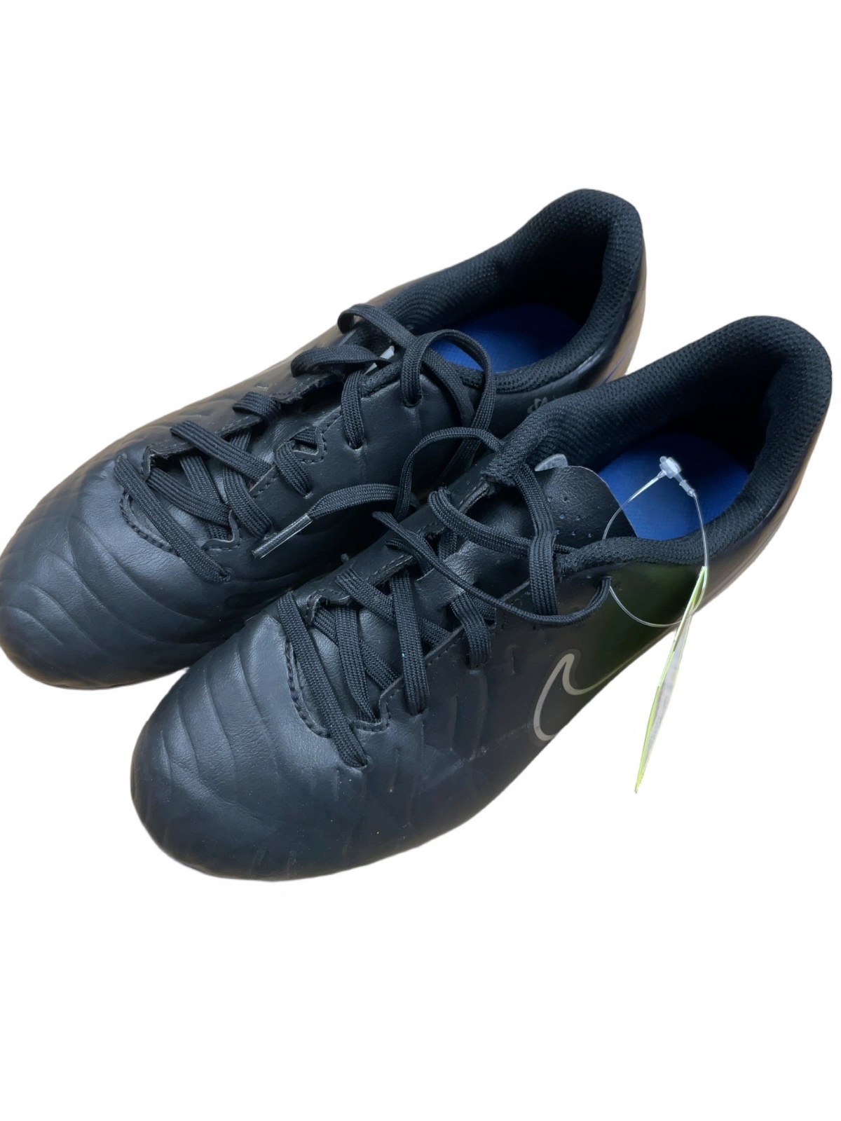 Nike Jr. Tiempo Legend 10 Club 4Y Soccer Cleats
