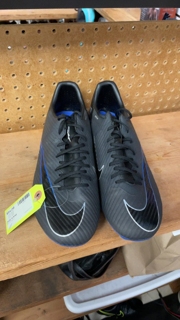 Nike Mercurial Soccer Cleats - Size 12