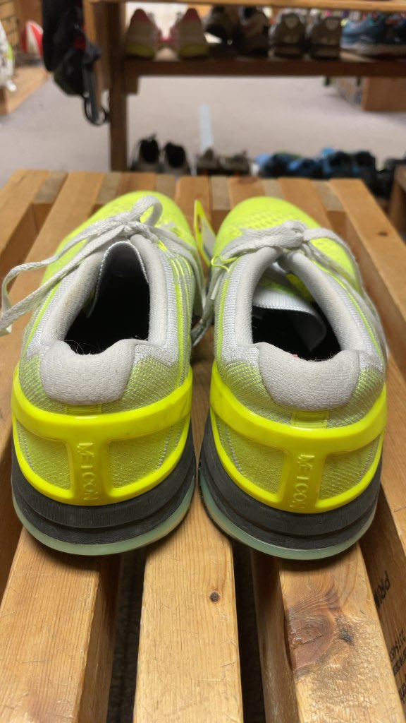 Nike Metcon Training Shoes Size 9.5 Yellow