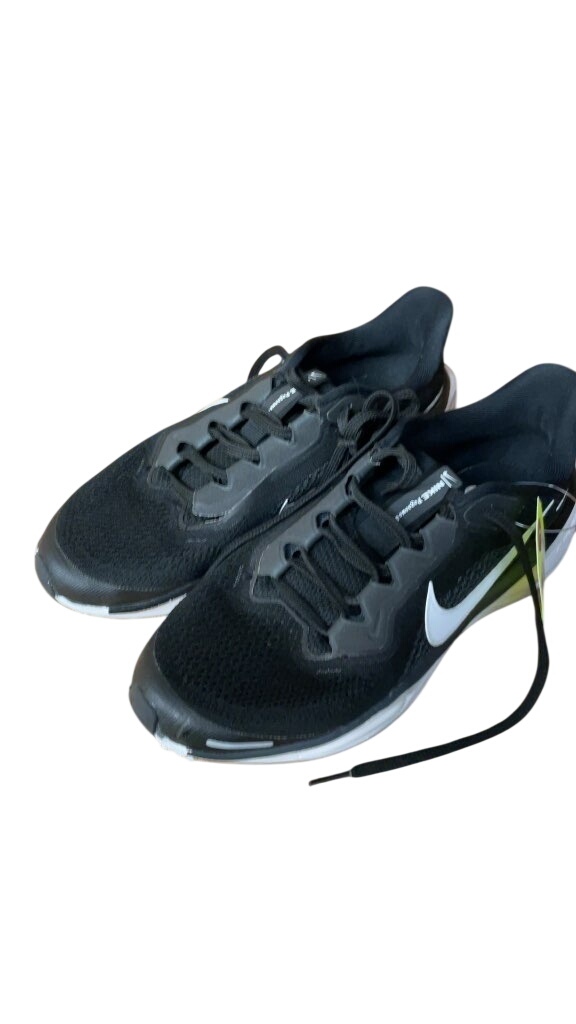 Nike Pegasus Running Shoes - Size 4.5