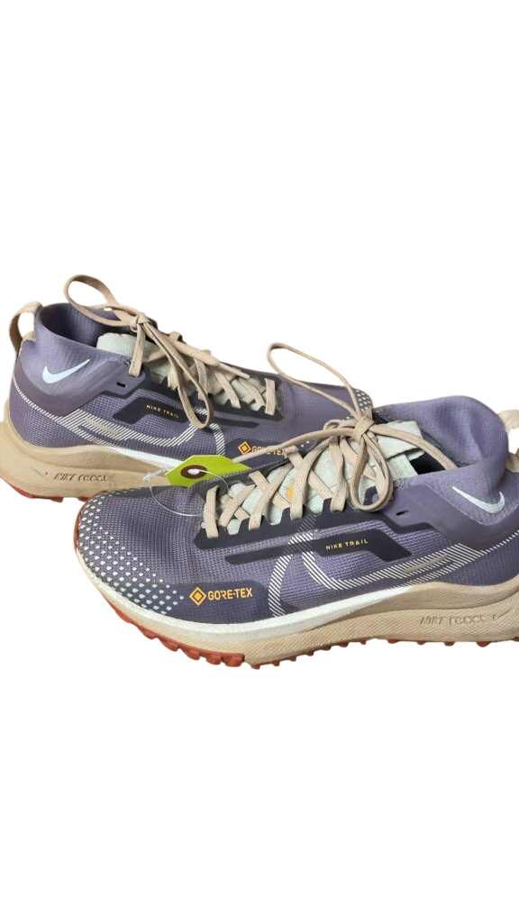 Nike Pegasus Trail 4 GORE-TEX Women's Running Shoes - Size 5.5 - image 1
