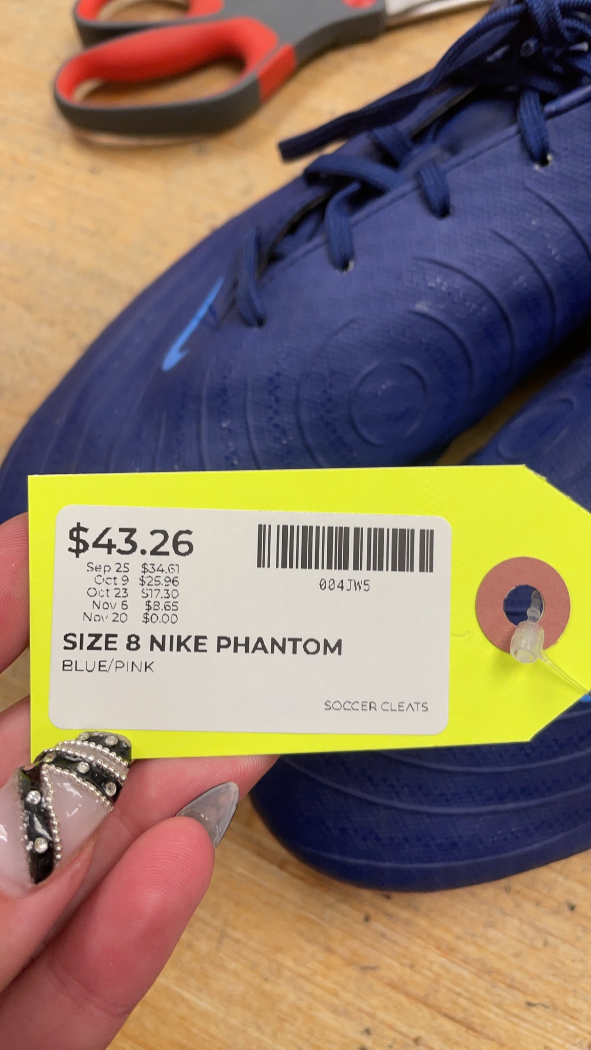 Nike Phantom Size 8 Blue/Pink Soccer Cleats