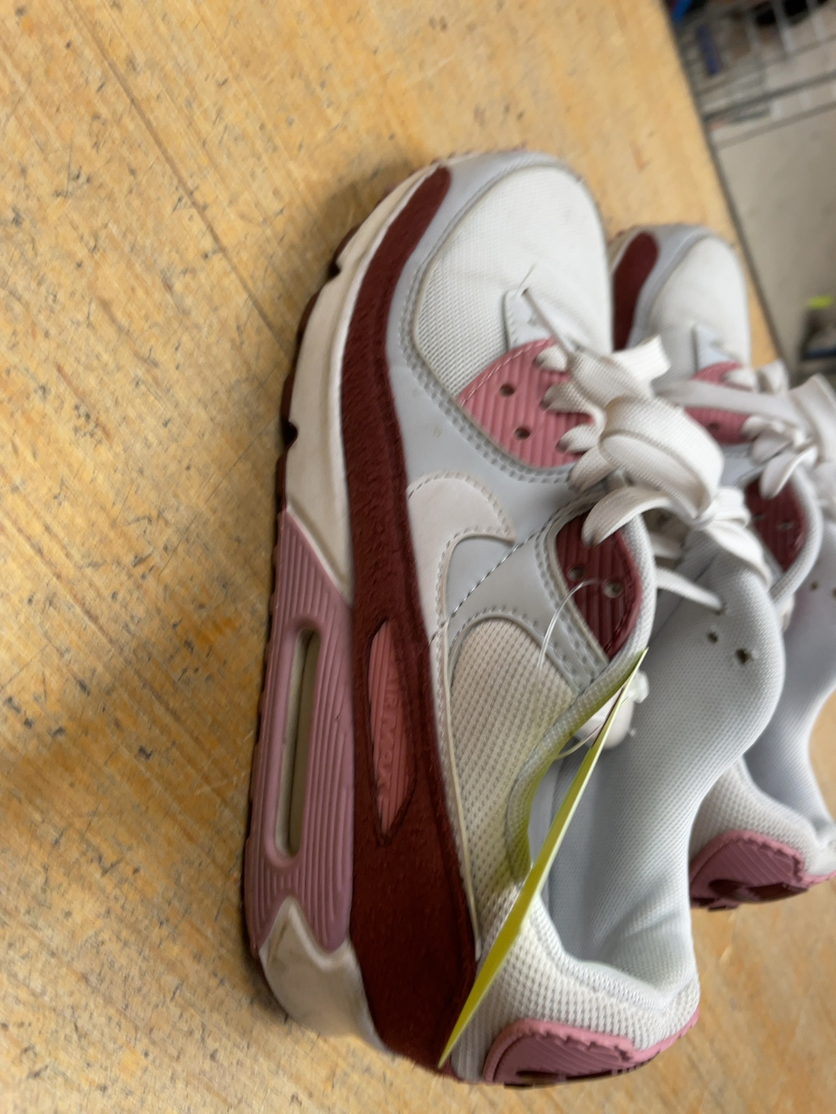 Nike Sneakers Size 7 White/Pink