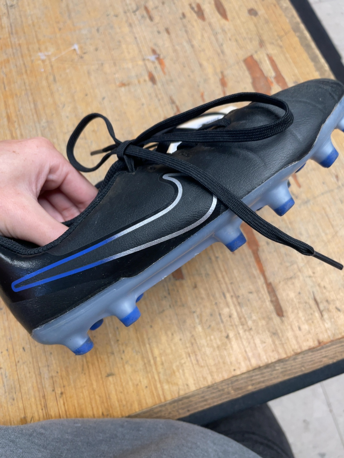 Nike Soccer Cleats Size 1.5 Black/Blue