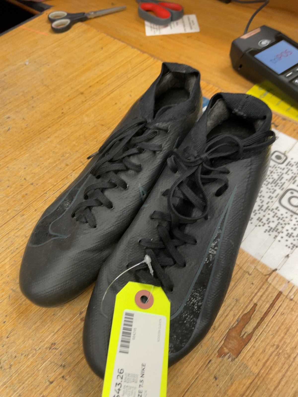 Nike Soccer Cleats Size 7.5 Black