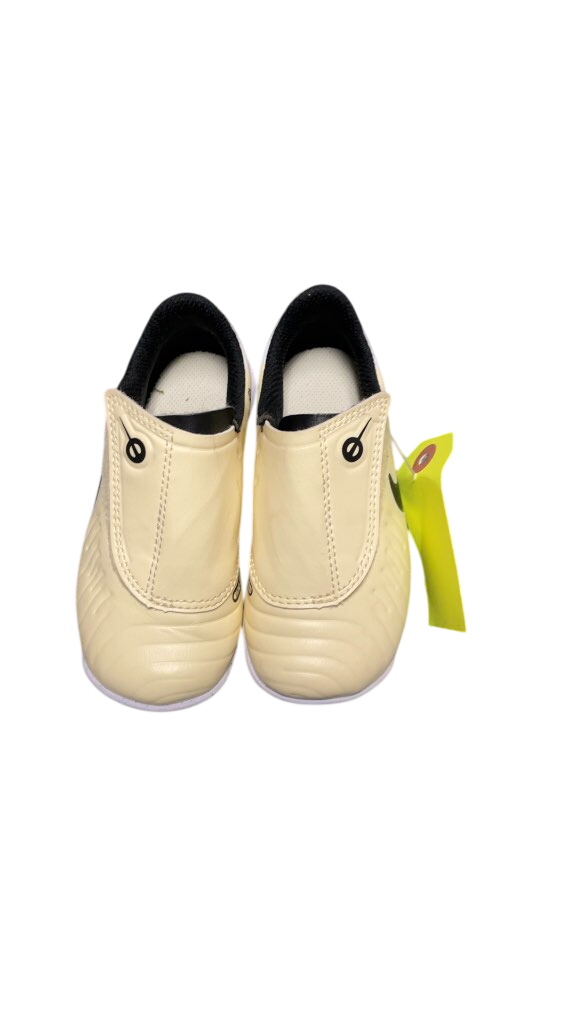 Nike Soccer Cleats Size 8C Yellow/White - image 1