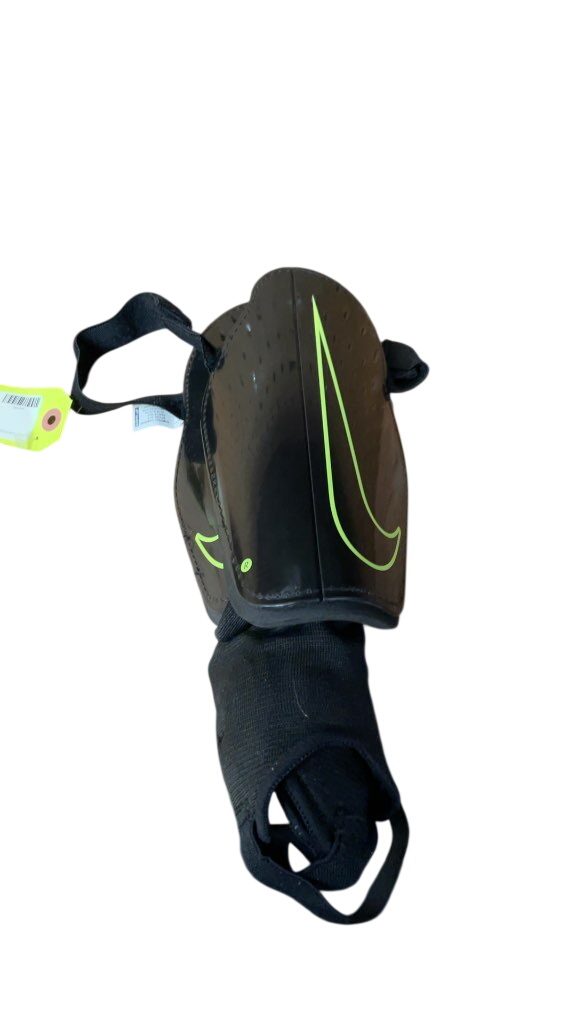 Nike Soccer Shin Pads - image 1
