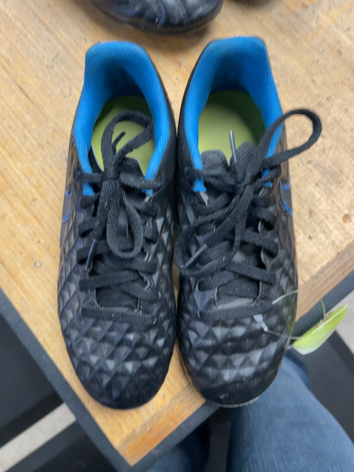 Nike Tiempo Size 2 Soccer Cleats