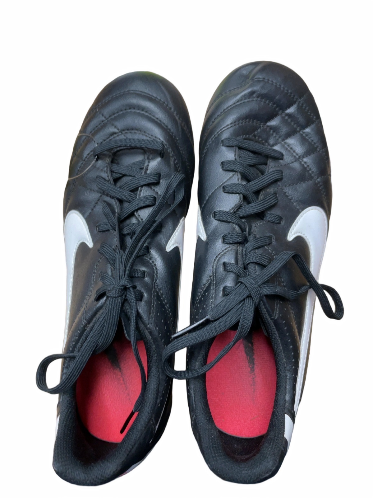 Nike Tiempo Size 9.5 Soccer Cleats - image 1