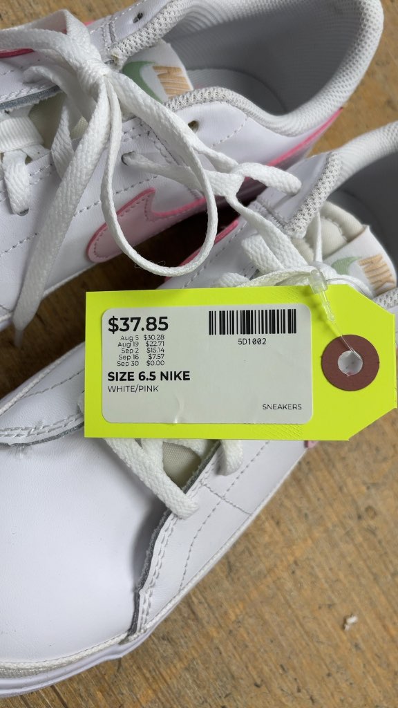 Nike White and Pink Sneakers - Size 6.5