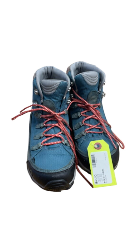 Oboz Hiking Boots - image 1