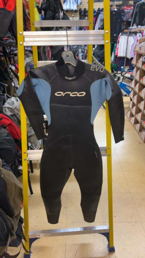 Orca Evo Women's Wetsuit Black/Blue Good Condition SM