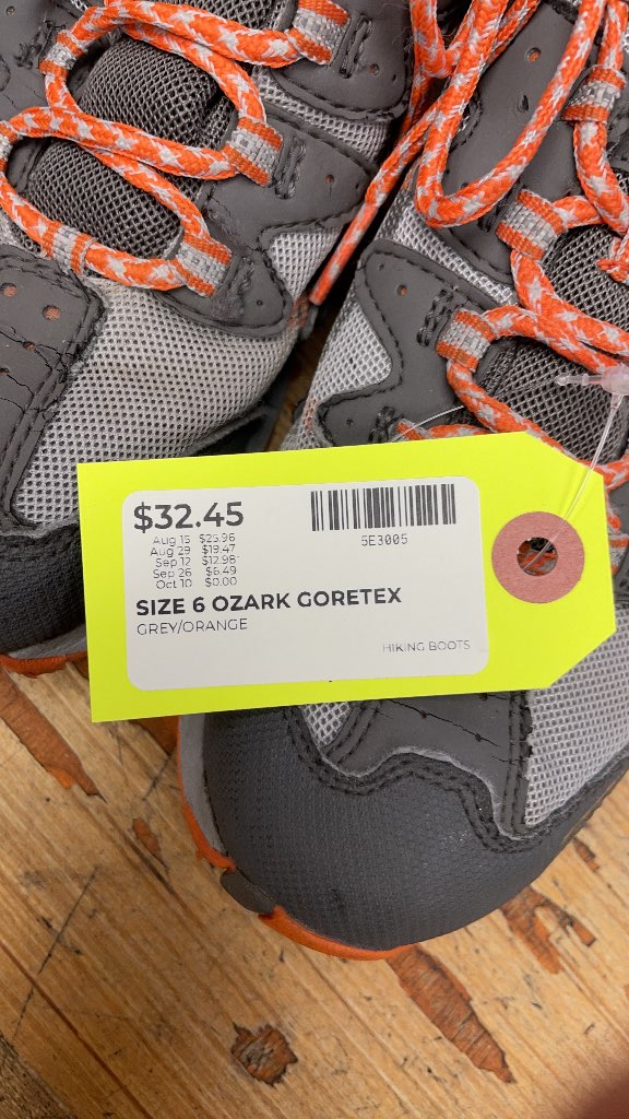 Ozark Trail Gore-Tex Hiking Shoes - Size 6