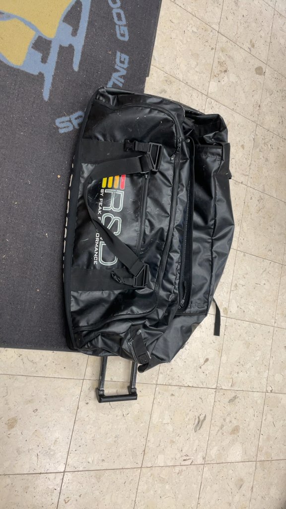 Peak Performance RSD Wheeled Hockey Bag - Black