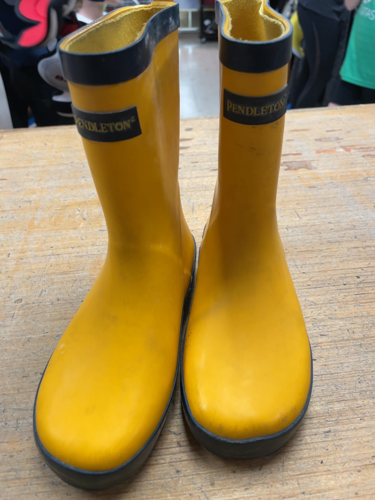 Pendleton Rain Boots Size 2 Yellow/Blue