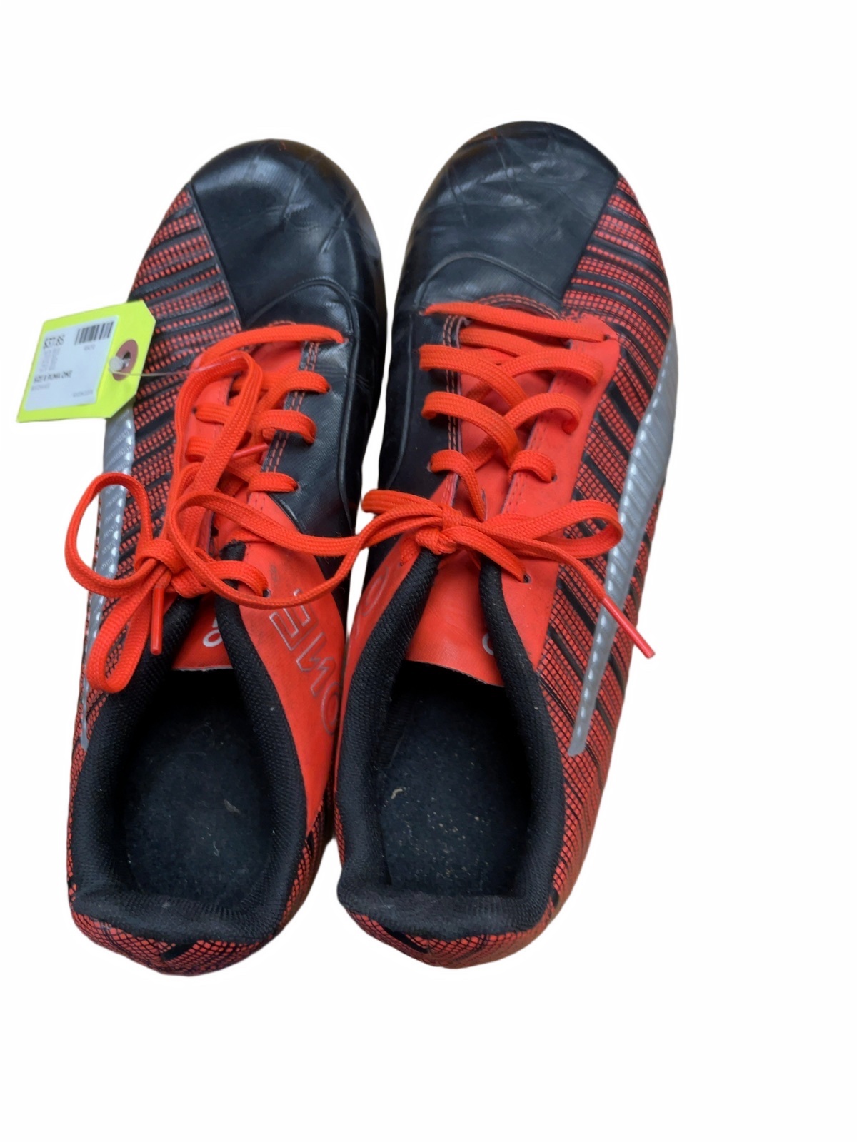 Puma One Size 8 Soccer Cleats - image 1