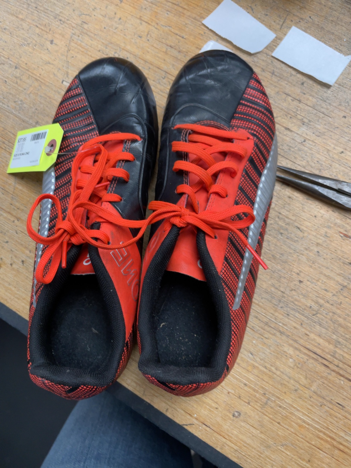 Puma One Size 8 Soccer Cleats