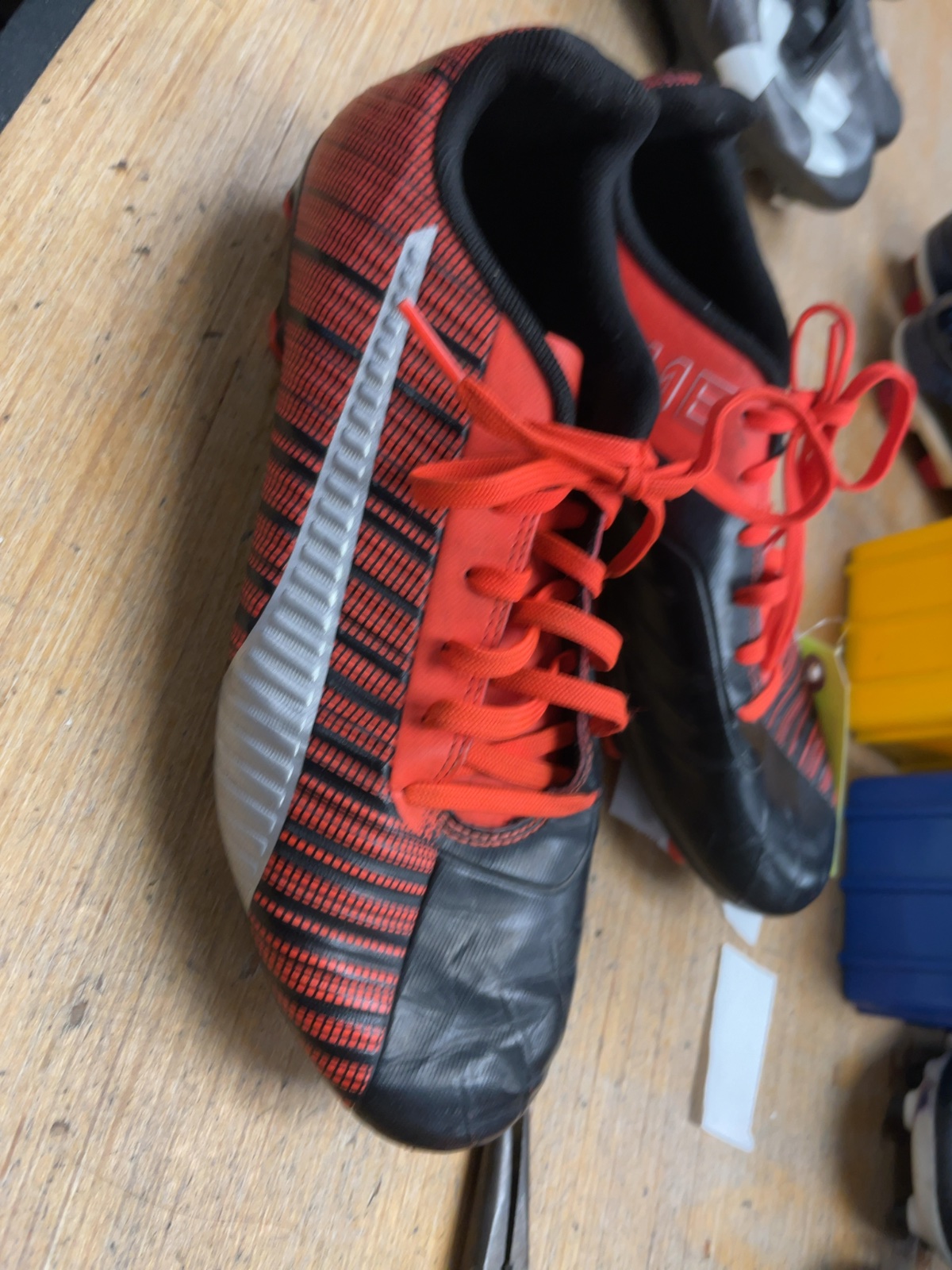 Puma One Size 8 Soccer Cleats