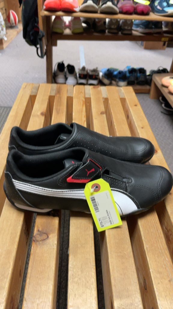 Puma Sneakers Size 9.5 Black/White/Red