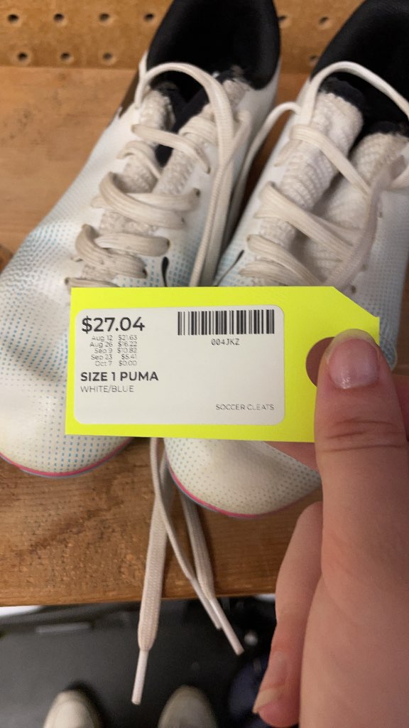 Puma Soccer Cleats Size 1 White/Blue